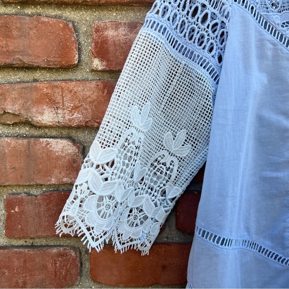 Tracy Reese Blue Lace Tunic With Button Up Back - Picture 3 of 7